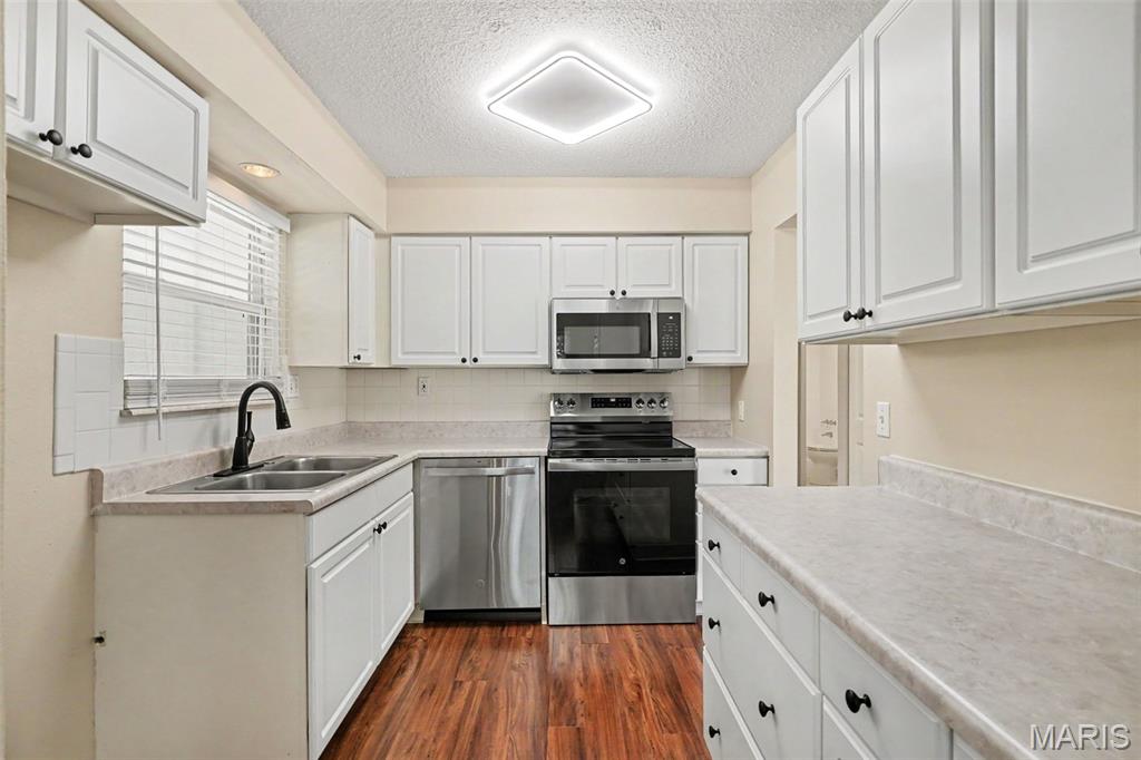 Colony Woods Condo - Residential