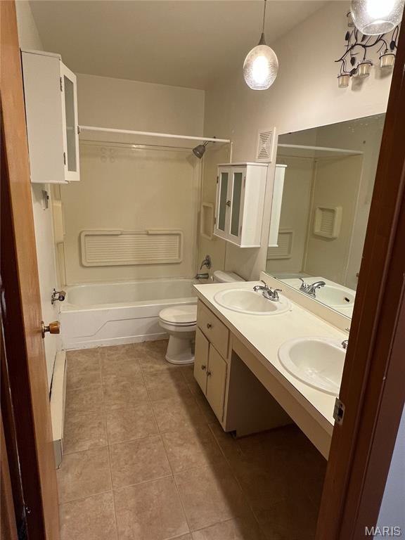 Hazelcrest Condo - Residential