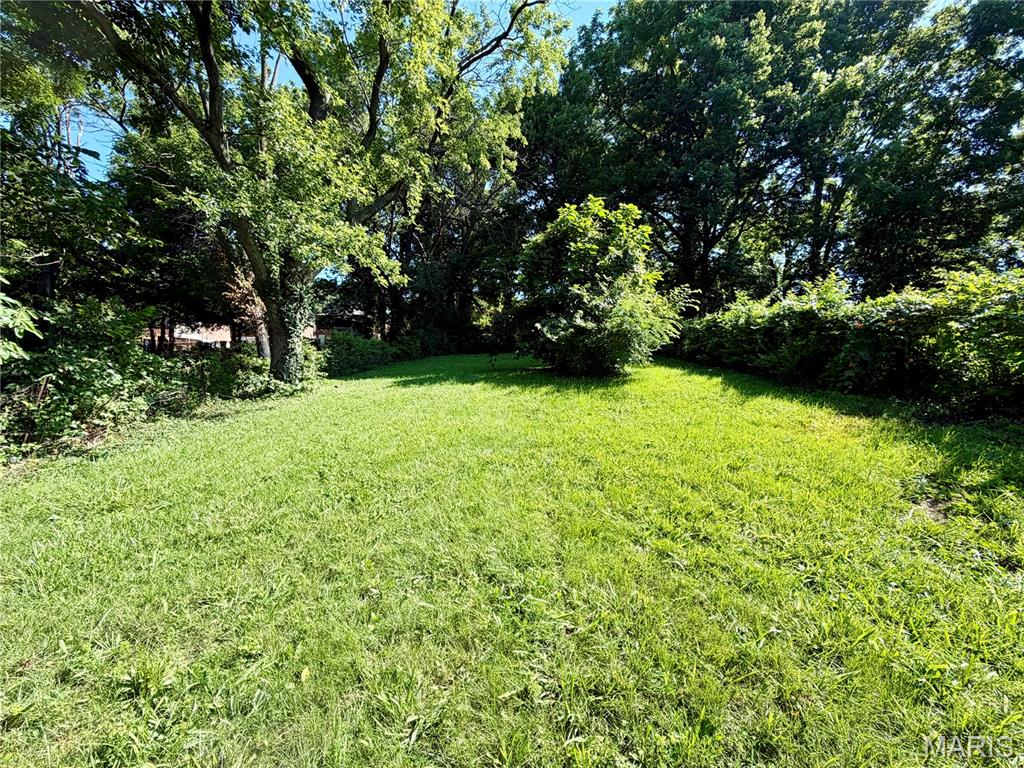 Belle Mead Place Resub Acre Lt 5 - Residential