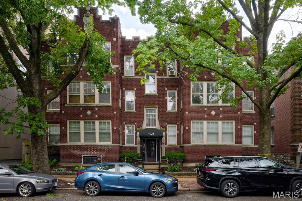 Buckingham Court - Residential