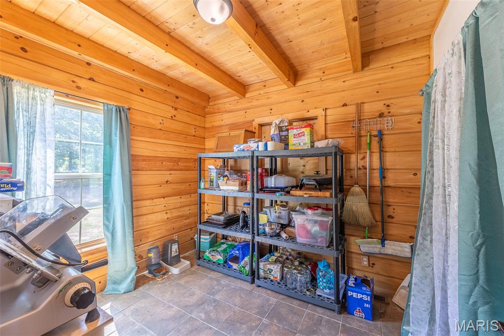 NON SUBDIVISION - Residential