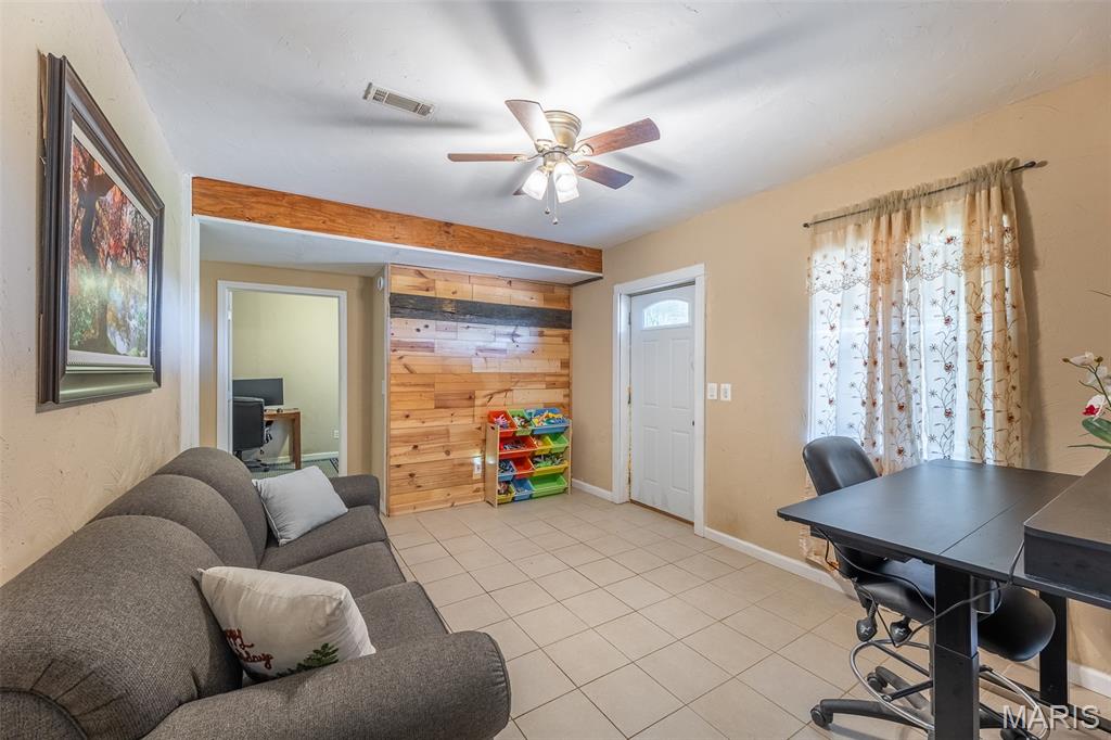 NON SUBDIVISION - Residential