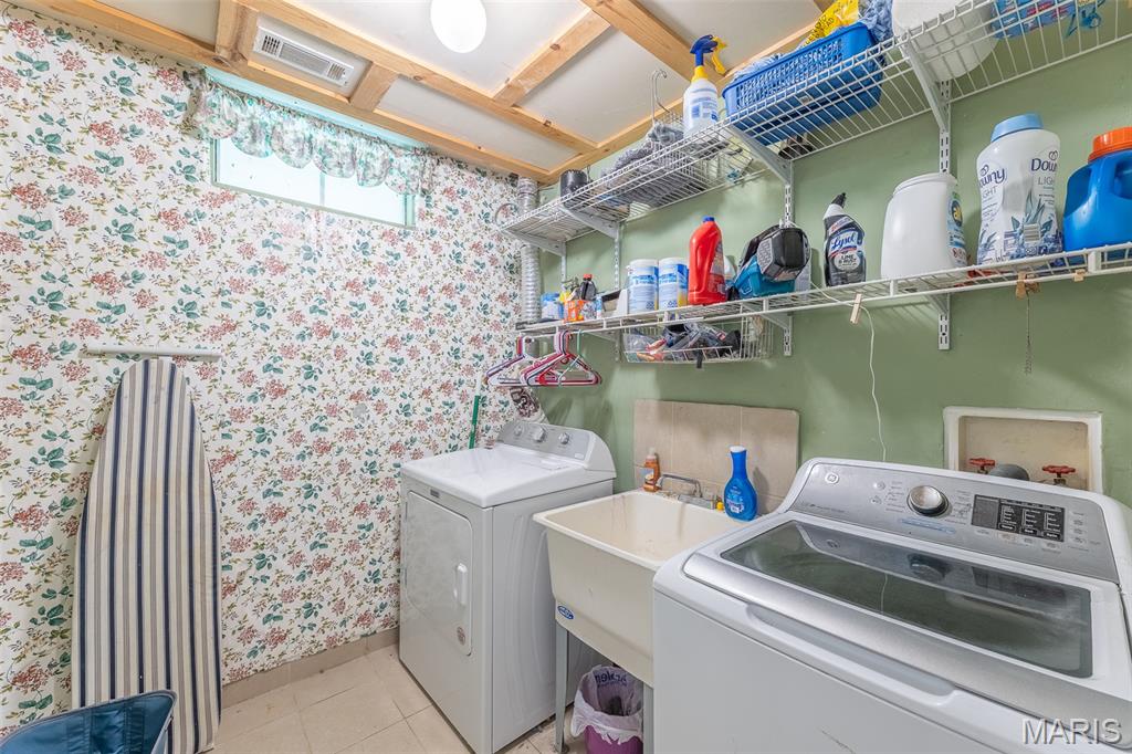 NON SUBDIVISION - Residential