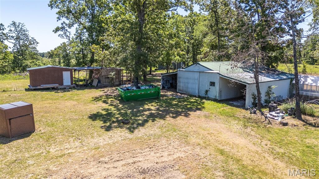 NON SUBDIVISION - Residential