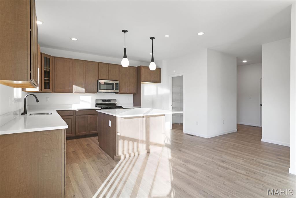 Hawk Ridge 19 - Residential