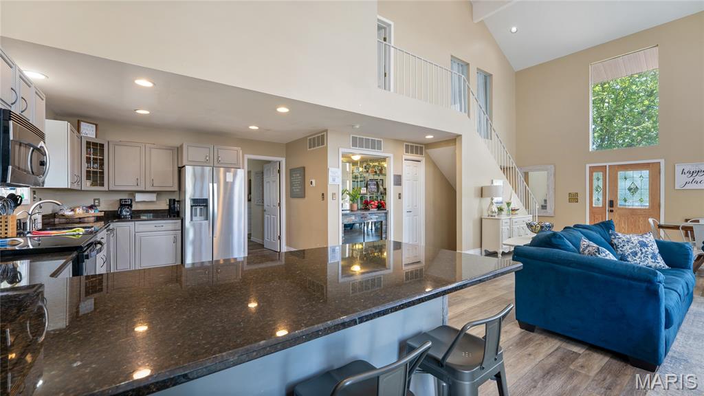 Paradise Point South - Residential