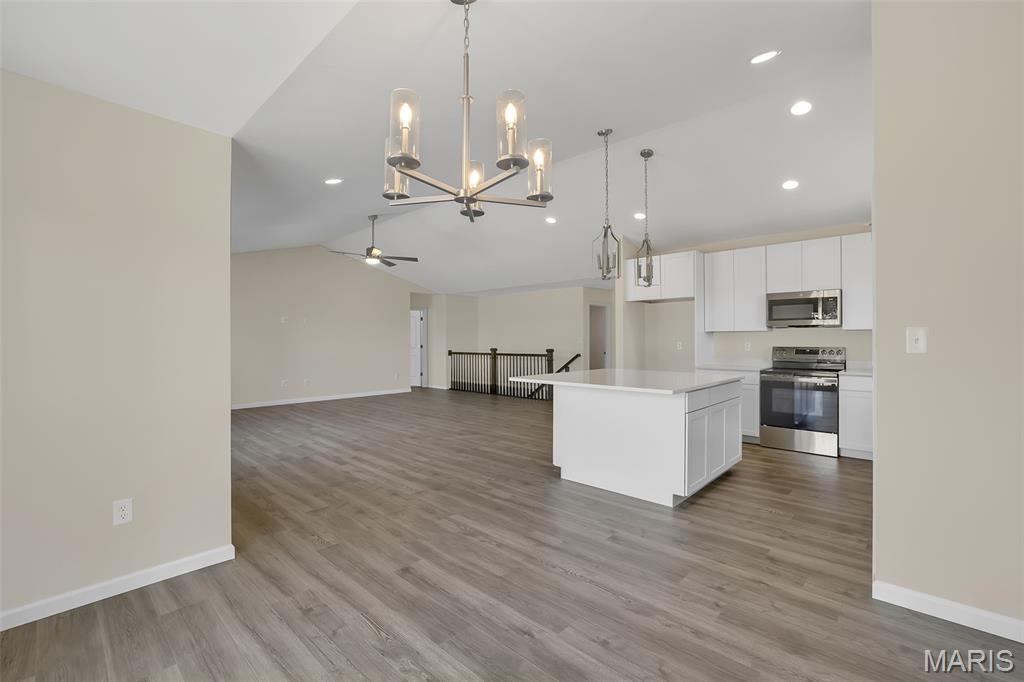 Hawk Ridge 2 - Residential