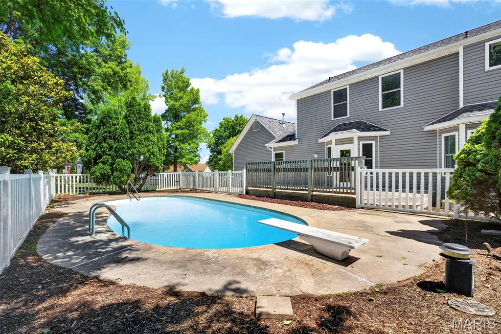 Windsor Place #1 - Residential