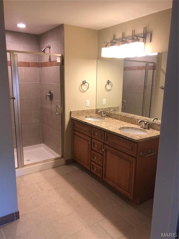900 N. McKnight - Residential Lease