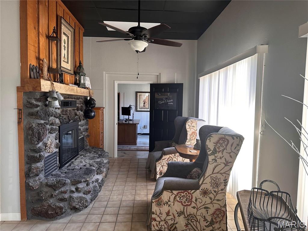 Spring Creek - Commercial Sale