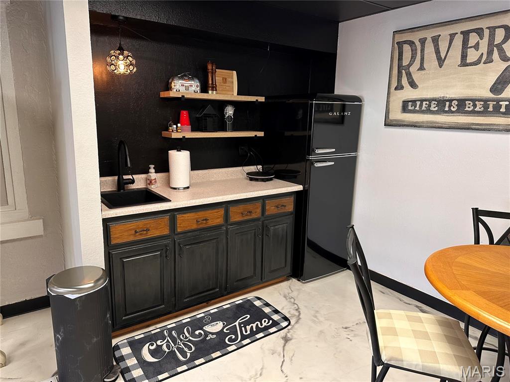 Spring Creek - Commercial Sale