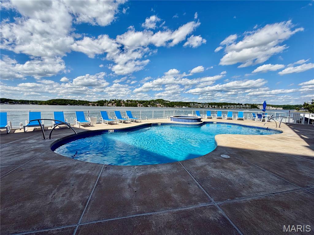 Monarch Cove Condo - Residential