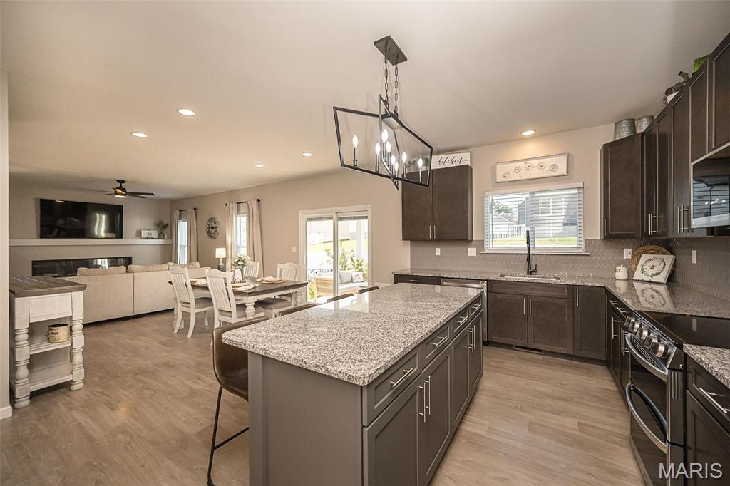 Majestic Lakes - Residential