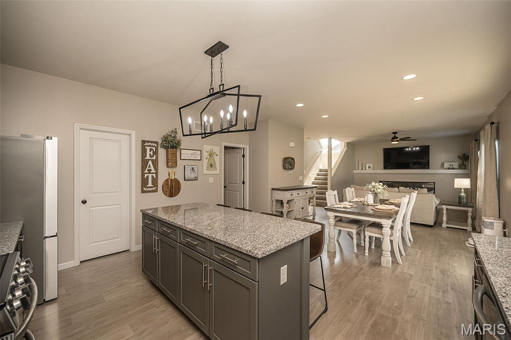 Majestic Lakes - Residential