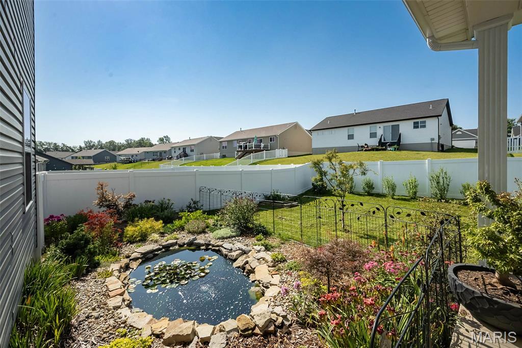 Majestic Lakes - Residential