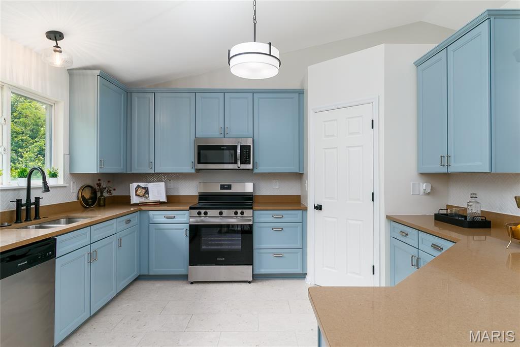Villas At Baxter Commons - Residential