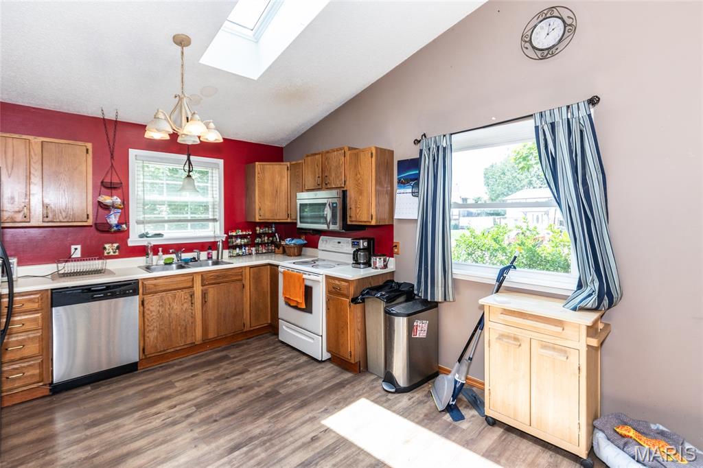 Lynnbrook #3 - Residential