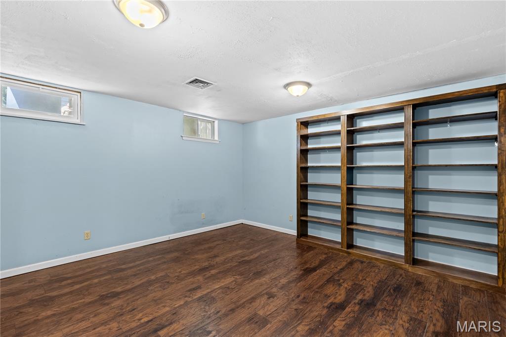 Twin Chimneys Ph4 Village F - Residential