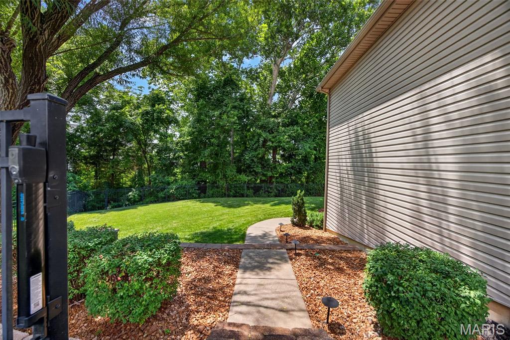 Vlgs At Hampton Grove - Residential