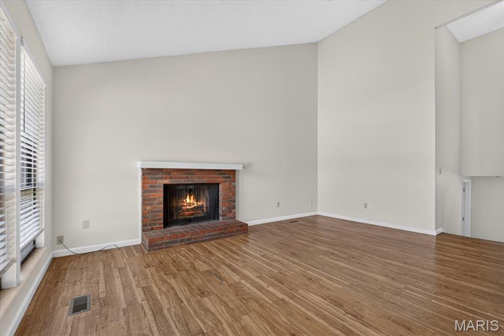 Lsl Bayside Estate #1 - Residential Lease
