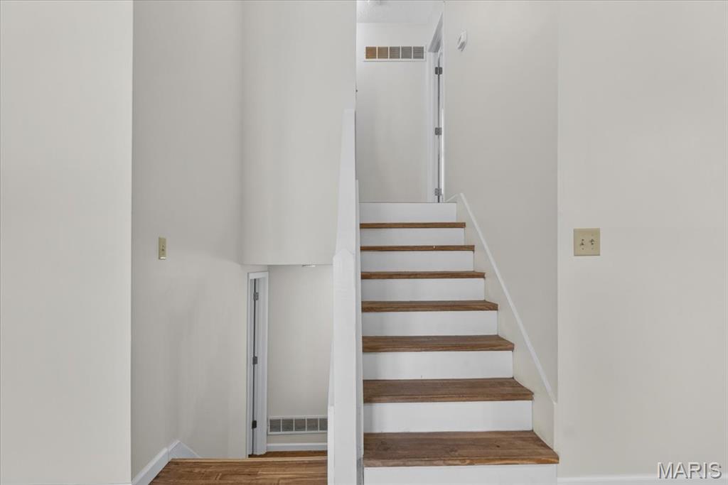 Lsl Bayside Estate #1 - Residential Lease