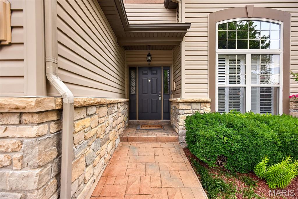 Peine Lake Estate - Residential