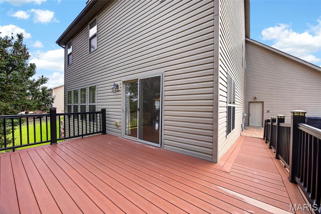 Peine Lake Estate - Residential