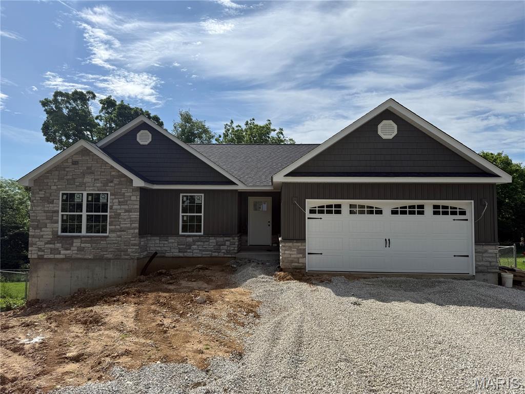 Welcome to your Brand-New Construction Home at Summer Set Lake! Just in time for Summer. This 3-bedroom 2 full bath home features main floor laundry and a walkout basement with rough in for an additional bathroom. 
If you’ve been dreaming of Lake Life, this one is for you! Get ready to enjoy Boating, fishing and swimming at the beach.