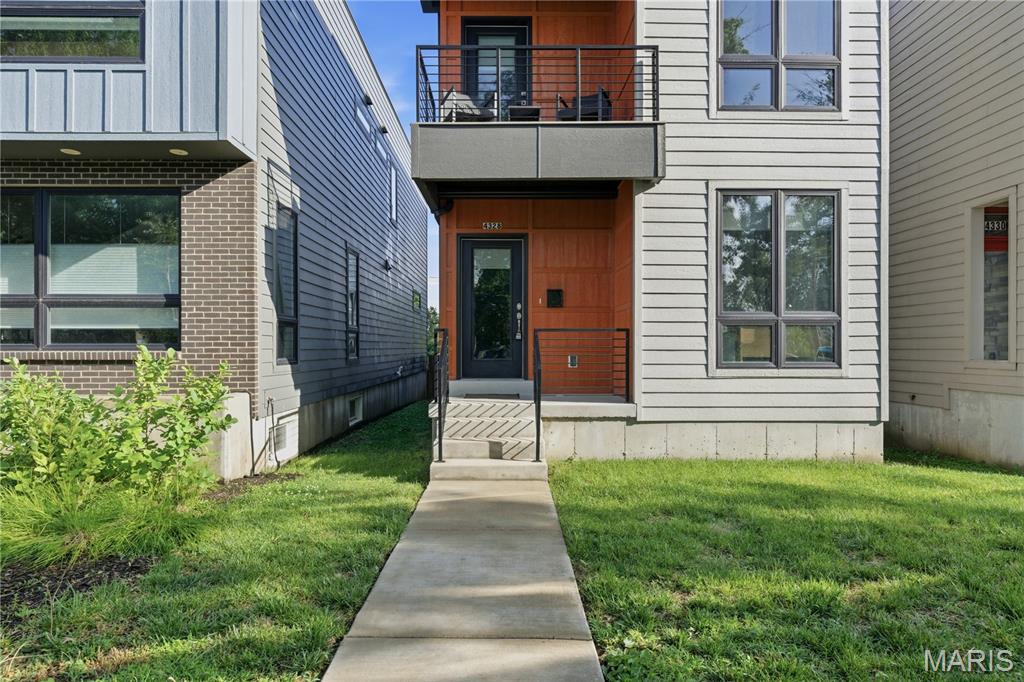Laclede Race Course - Residential