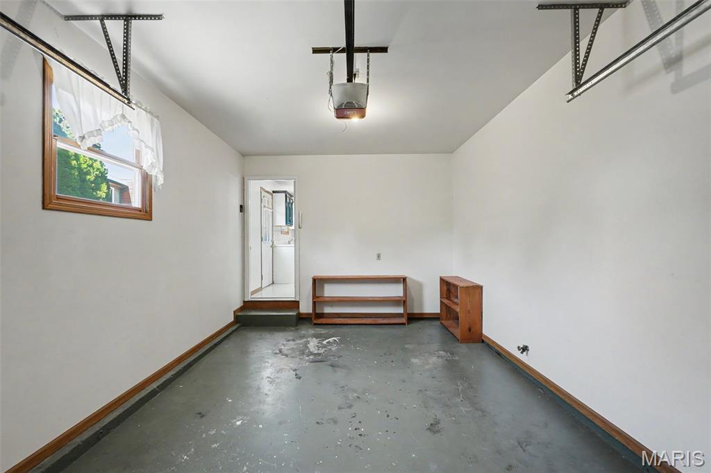 Parkway Manor - Residential