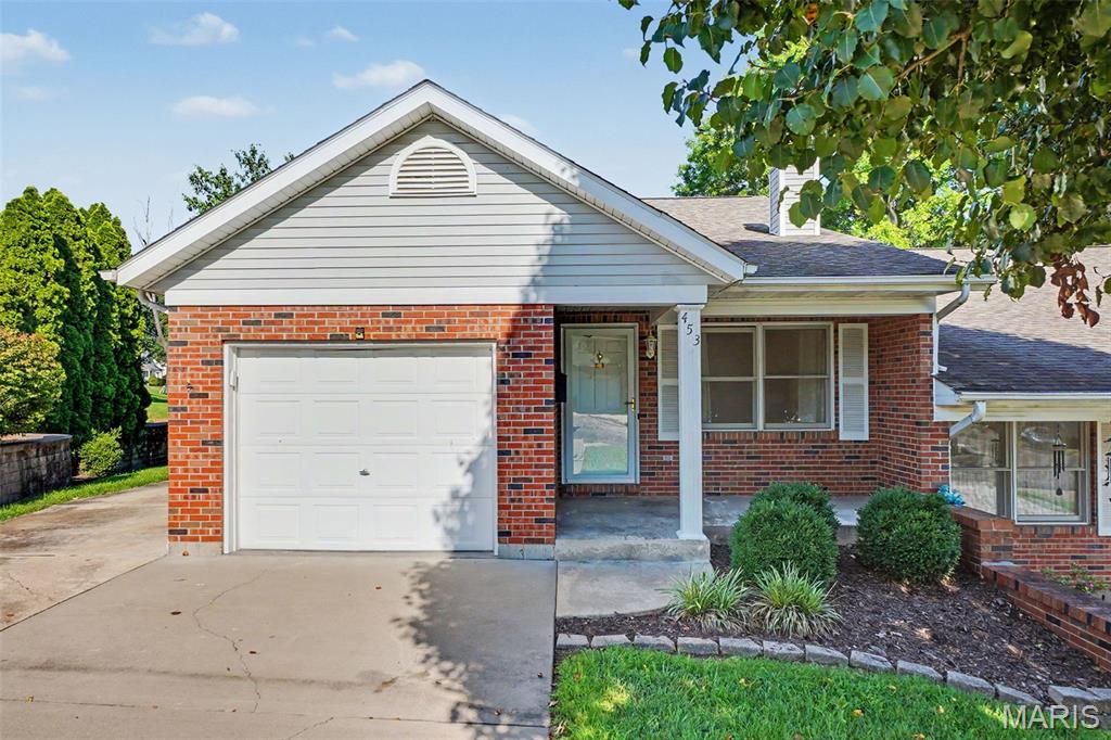 Parkway Manor - Residential