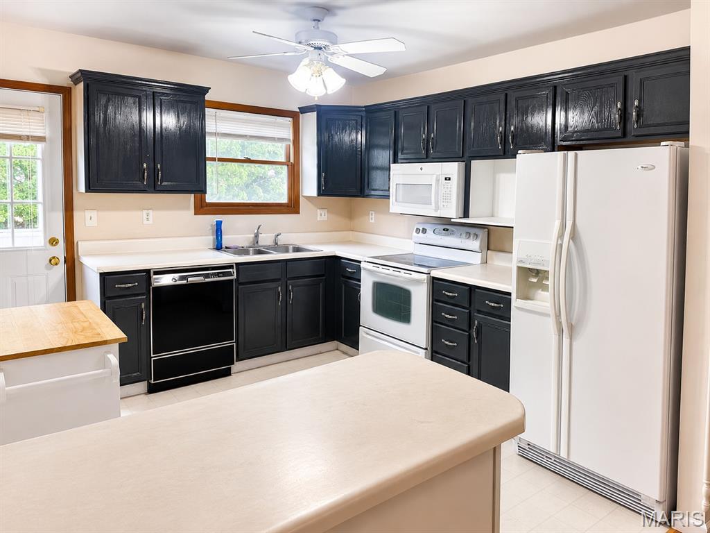 Parkway Manor - Residential