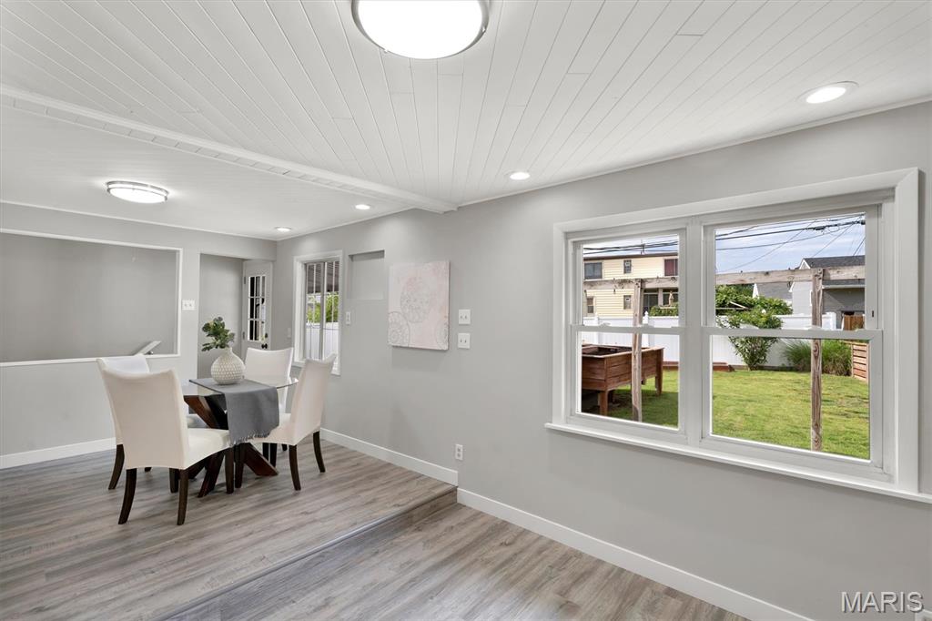 Terry - Residential