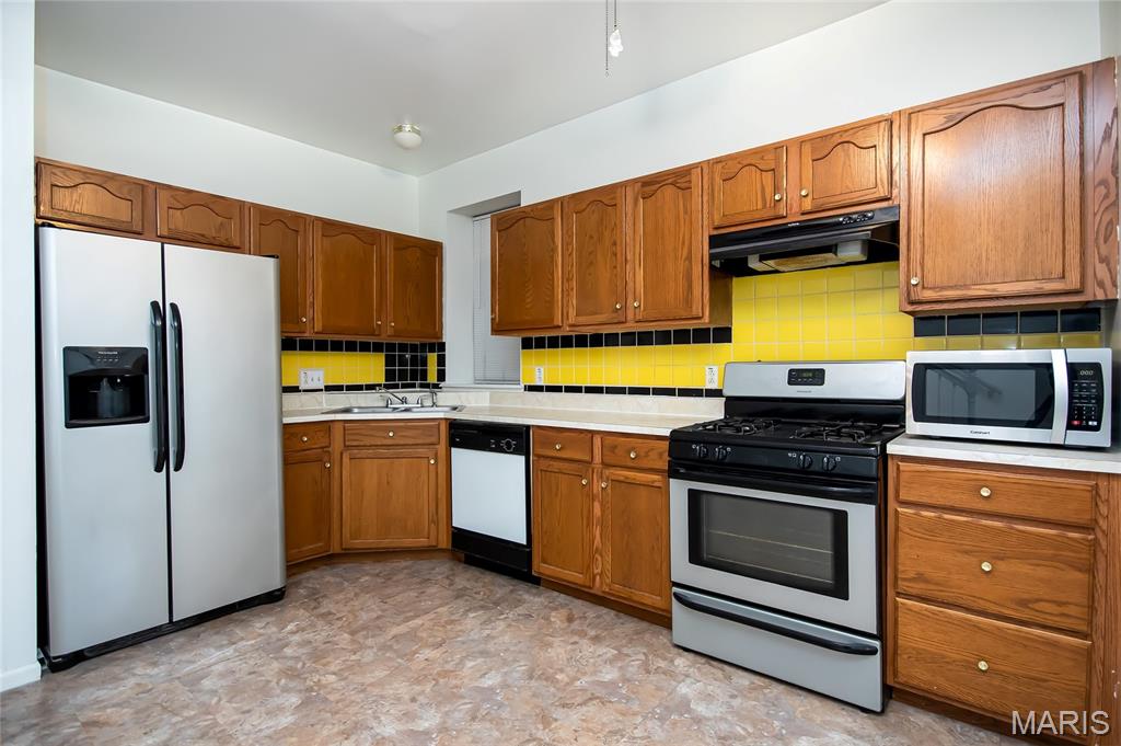 Shaw - Residential Lease