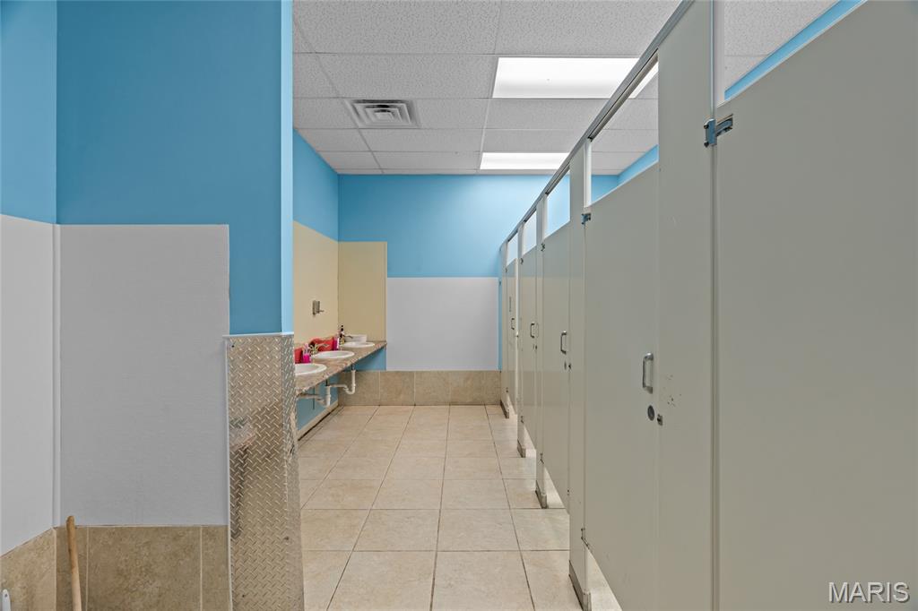 - - Commercial Sale
