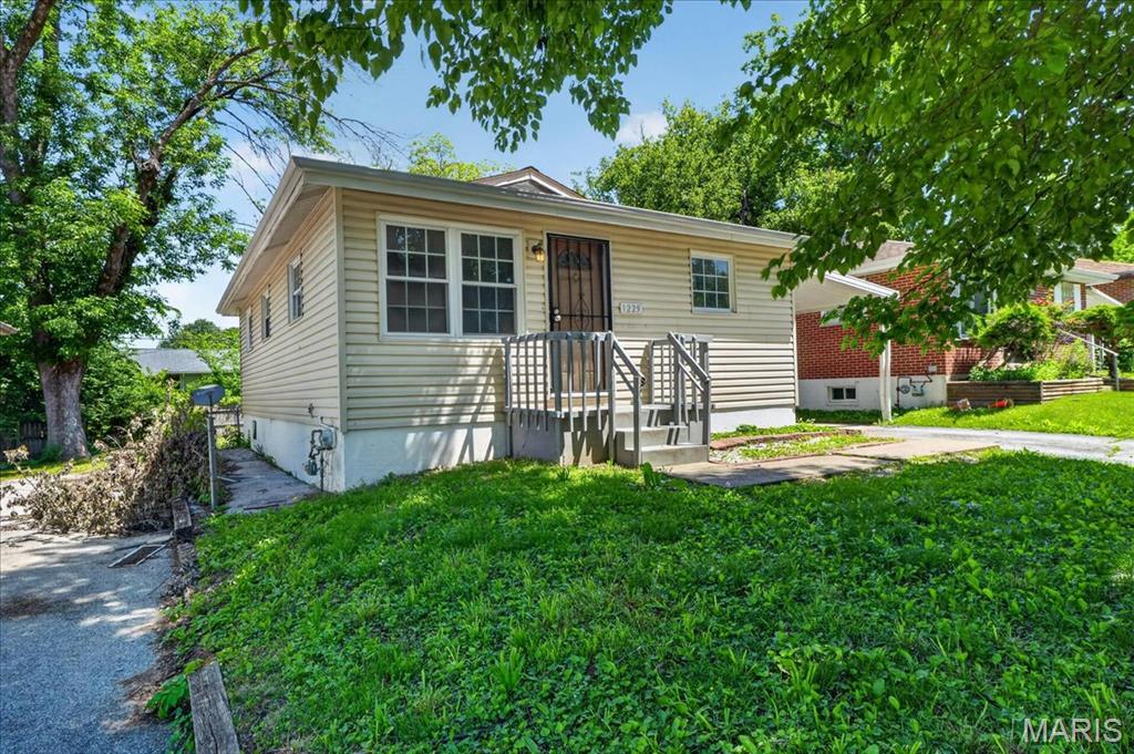Welcome to this well-cared-for Northdale ranch! Recent improvements include fresh interior and exterior paint, new soffit and windows, new kitchen appliances, new flooring throughout, and a beautifully remodeled kitchen and bathroom all low-maintenance upgrades that enhance rental appeal. This investor-ready 3-bedroom, 1-bath home offers a great opportunity for a turnkey addition to your portfolio, or a wonderful first time homebuyer starter property. The updated eat-in kitchen opens to a bright and inviting family room, while two additional bedrooms offer flexibility for guests, a home office, or hobbies. A lower level provides storage and laundry space, and the attached carport adds convenience. New HVAC (2021), New Roof (2023). SELLER IS OFFERING A $500 CREDIT TO BUYER AT CLOSING WITH AN ACCEPTED OFFER BY JUNE 30. 1-0 ENVOY MORTGAGE BUYDOWN AVAILABLE!