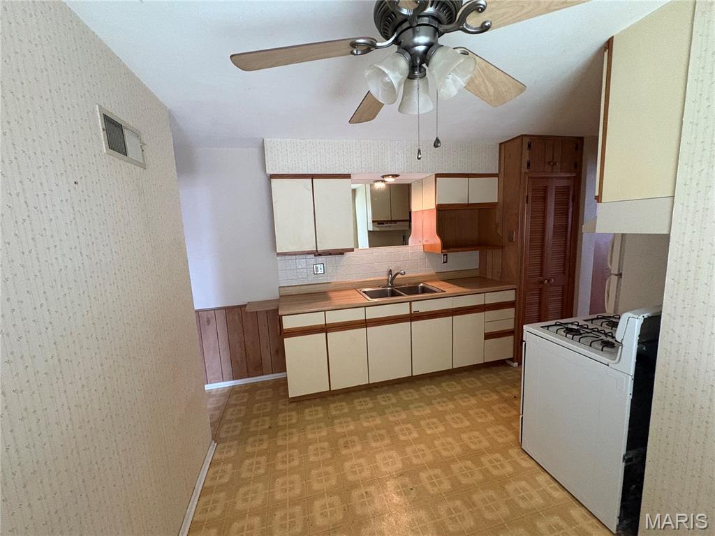 Longwood Park - Residential Income