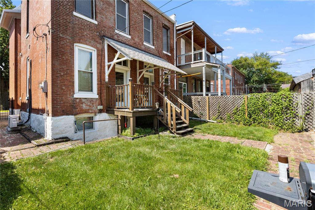 St Louis Commons Add - Residential Income