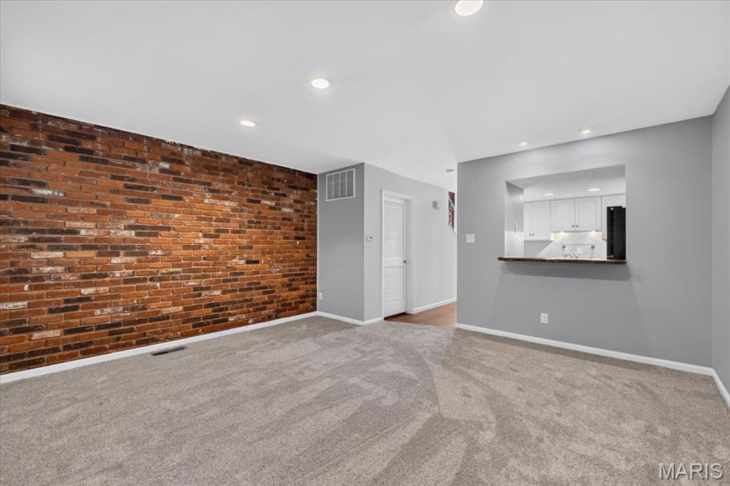 Villas On Olive Condo - Residential
