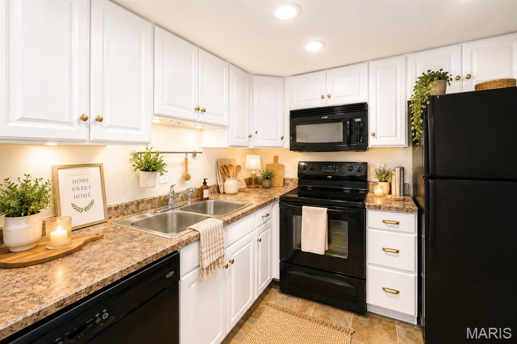 Villas On Olive Condo - Residential