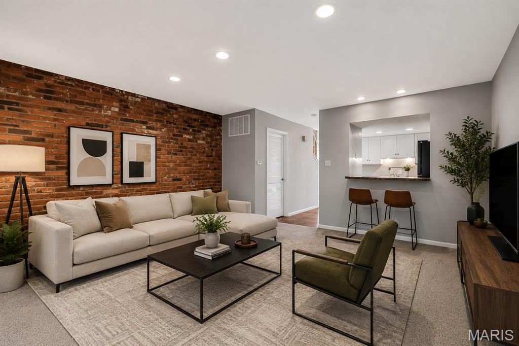 Villas On Olive Condo - Residential