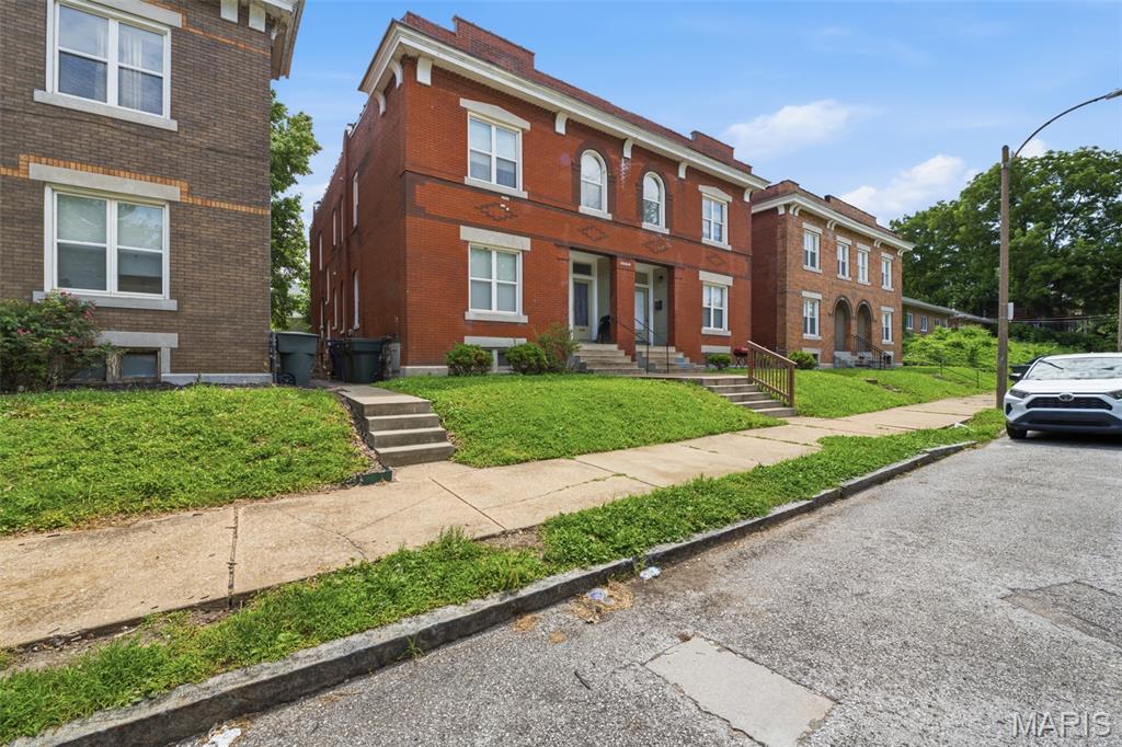 St Louis Commons Add - Residential Income