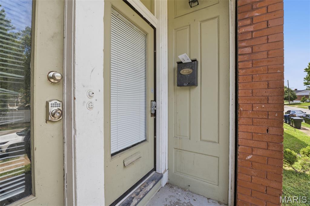 St Louis Commons Add - Residential Income