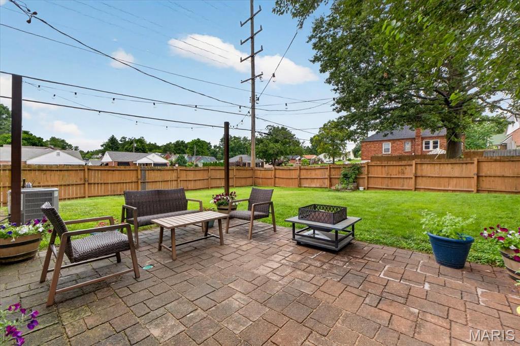 High School Lane - Residential