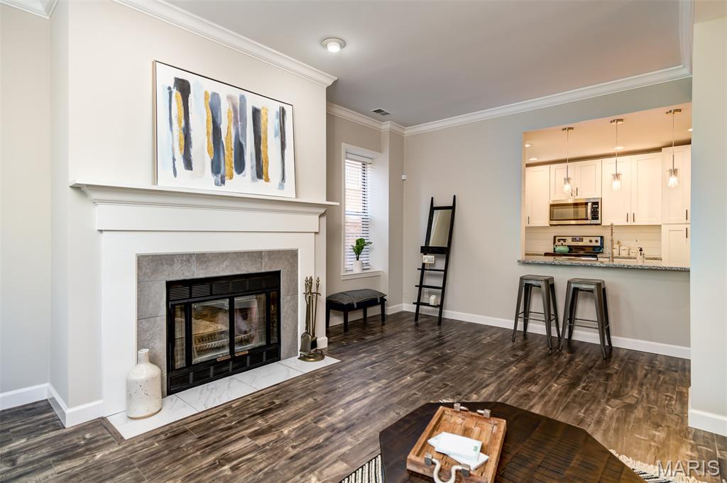Greenwich Condo 01 Flr 03 - Residential Lease