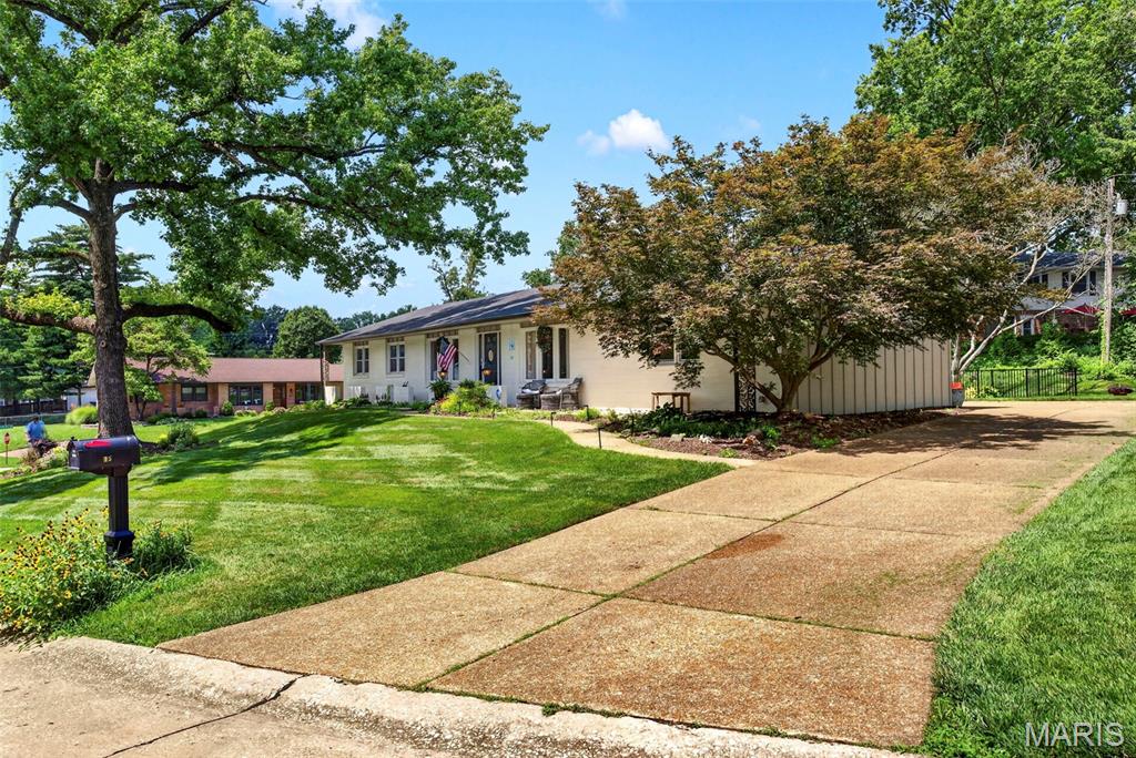 Four Seasons Sec #1 - Residential