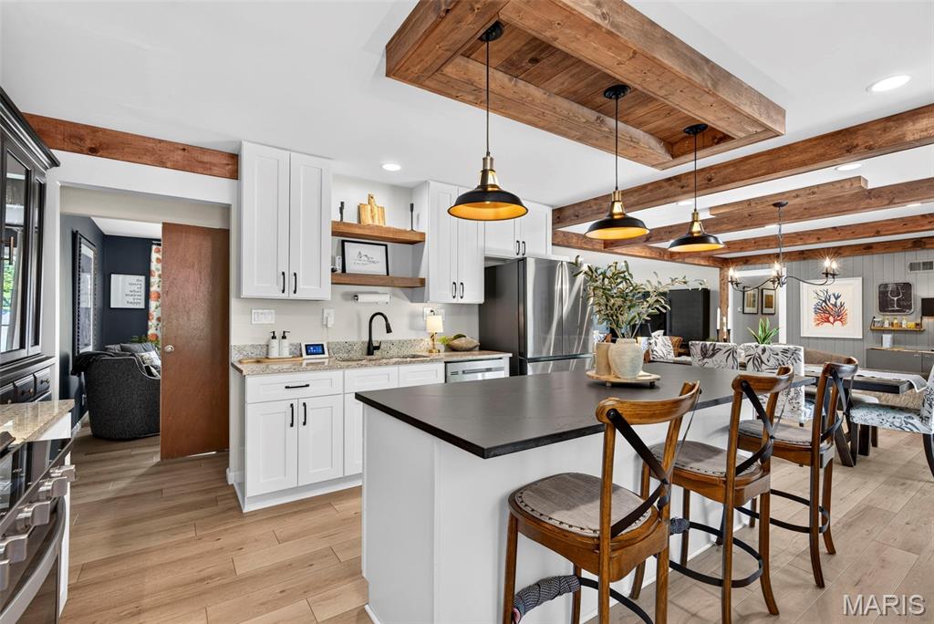 Four Seasons Sec #1 - Residential