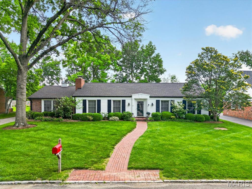 Ladue Woods - Residential