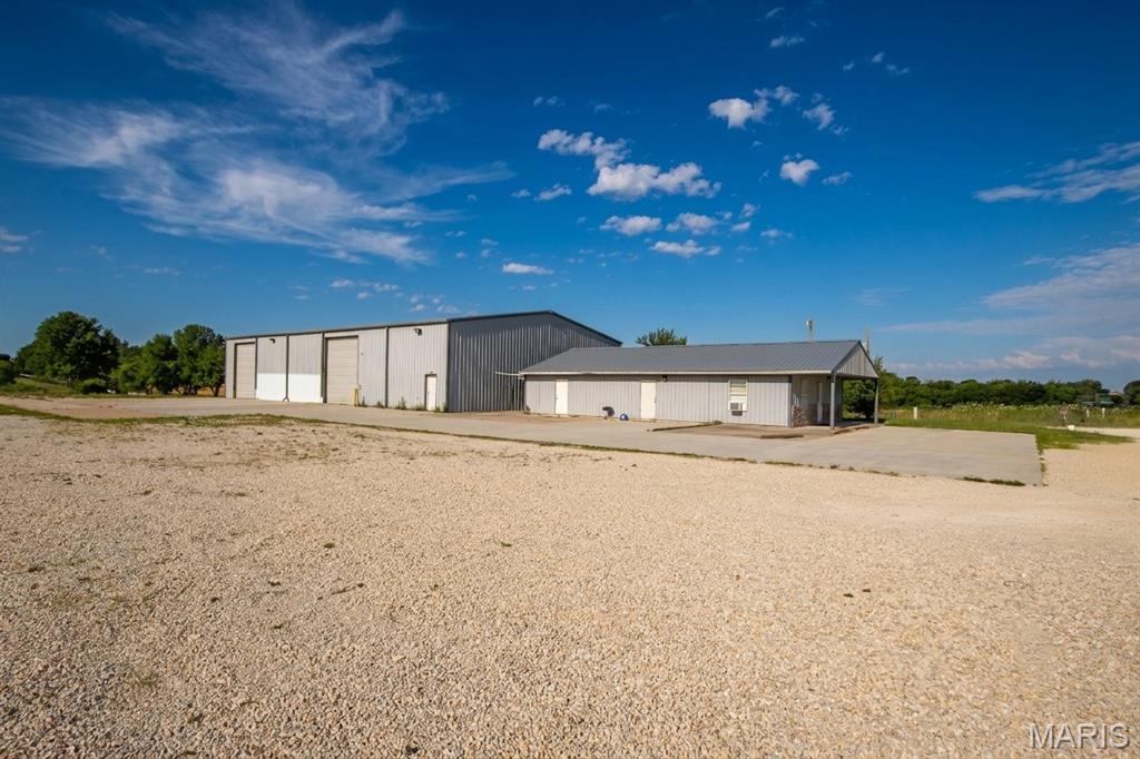na - Commercial Lease