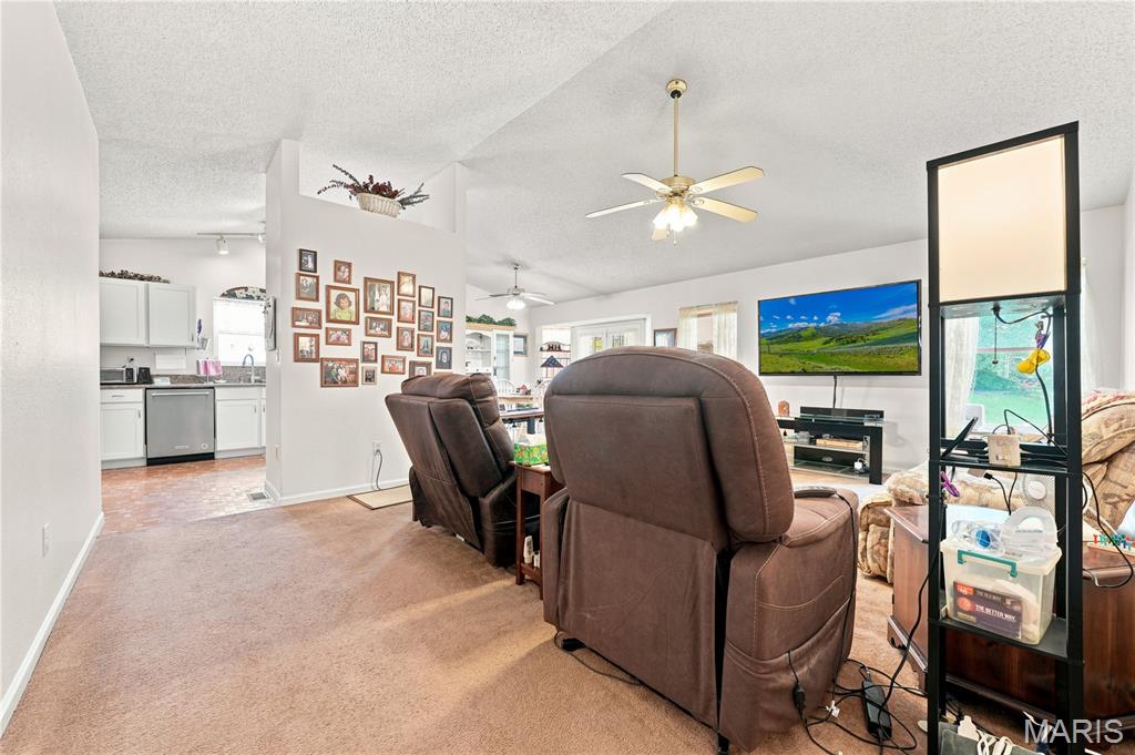 Hawk Point - Residential